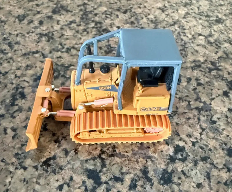 Chargez l'image dans la visionneuse de la galerie, CASE - 1/50 - 650H DOZER CRAWLER TRACTOR BULLDOZER