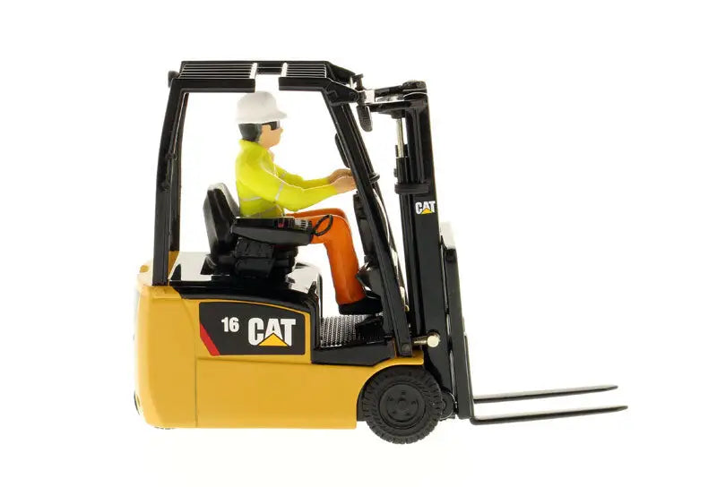 Chargez l'image dans la visionneuse de la galerie, CAT - 1/25 - EP16(C)PNY LIFT TRUCK - DIECAST | SCALE