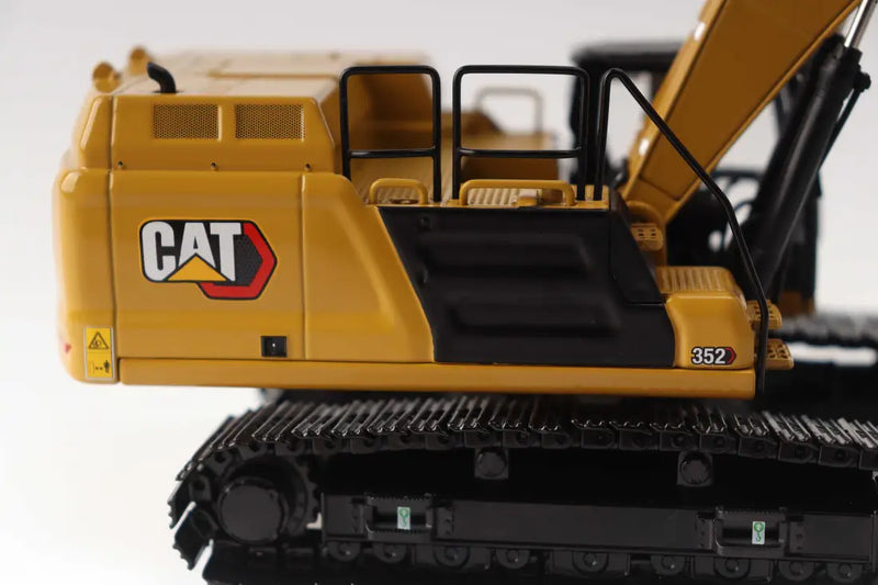 Load image into Gallery viewer, CAT - 1/50 - 352 NEXT GENERATION EXCAVATOR - DIECAST