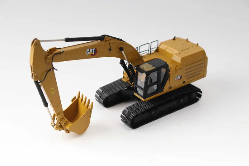 Load image into Gallery viewer, CAT - 1/50 - 352 NEXT GENERATION EXCAVATOR - DIECAST
