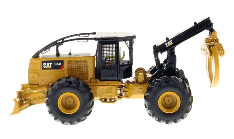 Load image into Gallery viewer, CAT - 1/50 - 555D SKIDDER - DIECAST | SCALE | FORESTRY