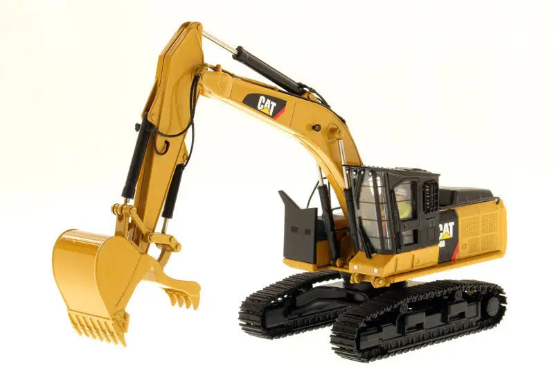 Load image into Gallery viewer, CAT - 1/50 - 568GF ROAD BUILDER - DIECAST | SCALE | FORESTRY