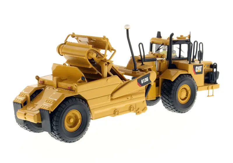 Chargez l'image dans la visionneuse de la galerie, CAT - 1/50 - 613G WHEEL TRACTOR-SCRAPER - DIECAST | SCALE