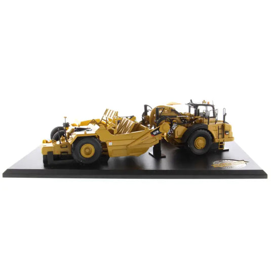 CAT - 1/50 - 621K & NO. 70 WITH D7 SCRAPERS TRACK TYPE