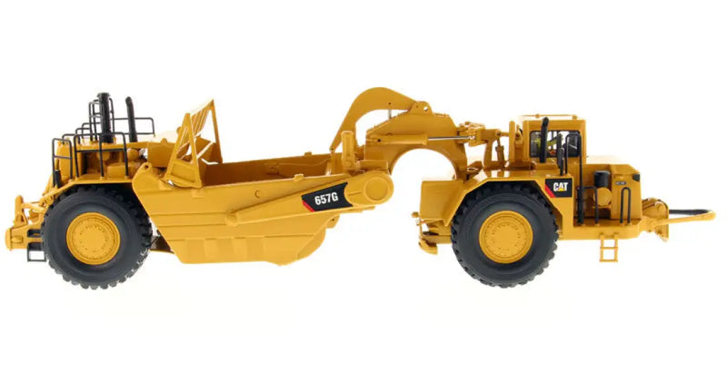 Chargez l'image dans la visionneuse de la galerie, CAT - 1/50 - 657G WHEEL TRACTOR SCRAPER - DIECAST | SCALE
