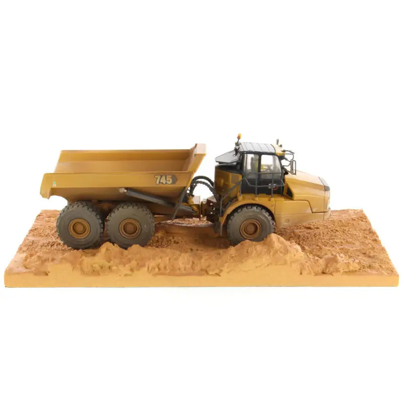 Chargez l'image dans la visionneuse de la galerie, CAT - 1/50 - 745 WEATHERED ARTICULATED TRUCK - DIECAST