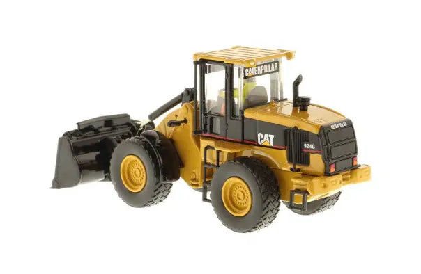 Load image into Gallery viewer, CAT - 1/50 - 924G VERSALINK WHEEL LOADER - DIECAST | SCALE