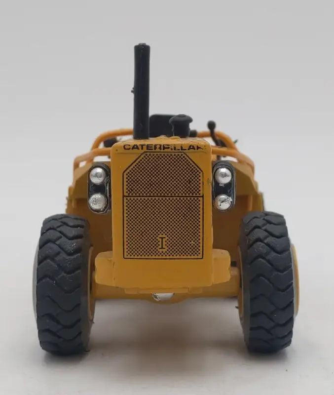 Chargez l'image dans la visionneuse de la galerie, CAT - 1/50 - 966R WHEEL LOADER - DIECAST | SCALE
