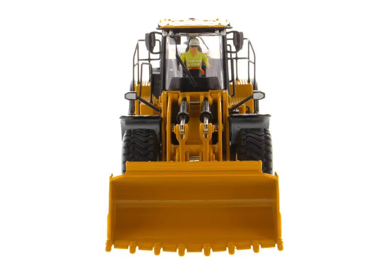 Chargez l'image dans la visionneuse de la galerie, CAT - 1/50 - 980M WHEEL LOADER - DIECAST | SCALE