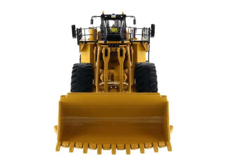 Load image into Gallery viewer, CAT - 1/50 - 994K WHEEL LOADER - ROCK BUCKET YELLOW VERSION