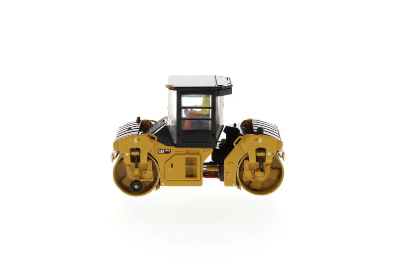 Chargez l'image dans la visionneuse de la galerie, CAT - 1/50 - CB-13 TANDEM VIBRATORY ROLLER WITH CAB