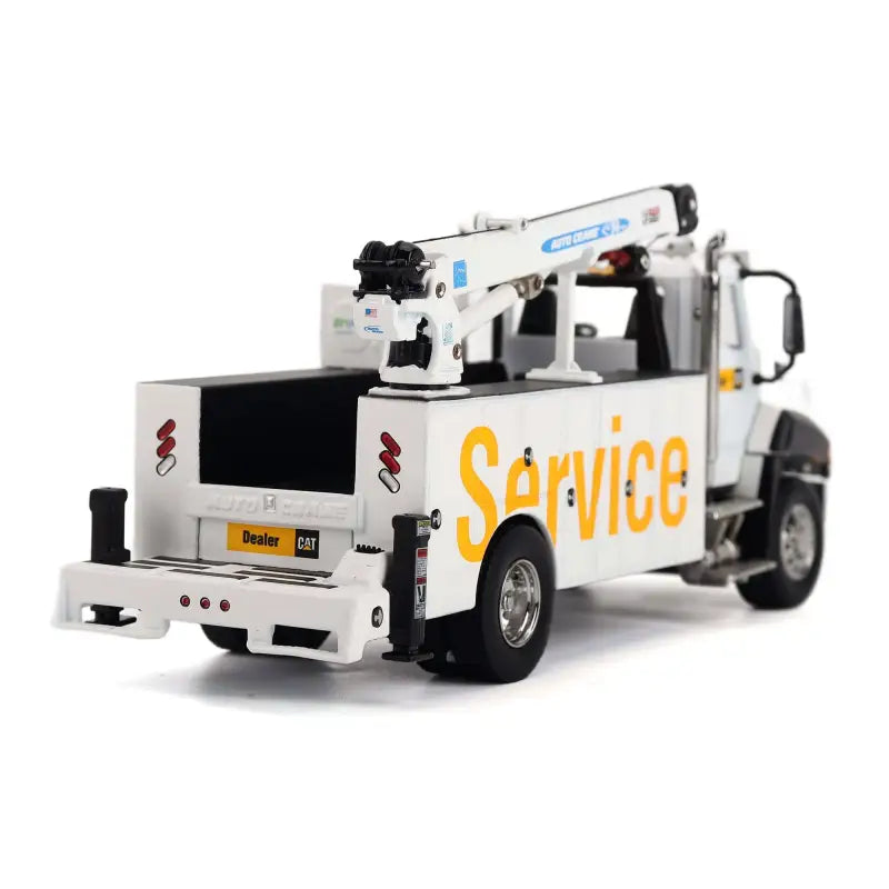 Chargez l'image dans la visionneuse de la galerie, CAT - 1/50 - CT660 AUTO-CRANE TITAN 85 BODY WITH MILLER