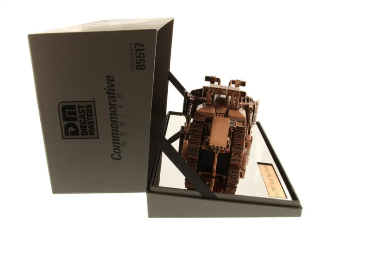 Chargez l'image dans la visionneuse de la galerie, CAT - 1/50 - D11T TRACK-TYPE TRACTOR - COPPER FINISH