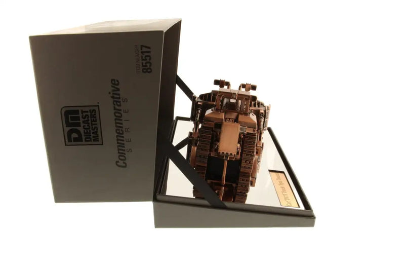 Chargez l'image dans la visionneuse de la galerie, CAT - 1/50 - D11T TRACK-TYPE TRACTOR - COPPER FINISH