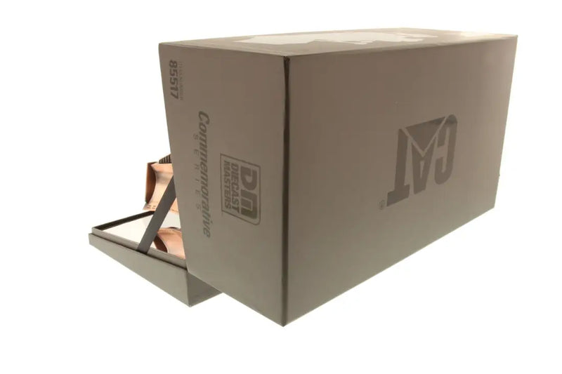 Chargez l'image dans la visionneuse de la galerie, CAT - 1/50 - D11T TRACK-TYPE TRACTOR - COPPER FINISH