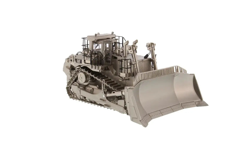 Chargez l'image dans la visionneuse de la galerie, CAT - 1/50 - D11T TRACK-TYPE TRACTOR - MATTE SILVER PLATED