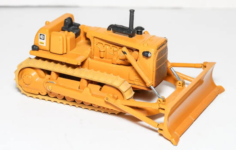 Load image into Gallery viewer, CAT - 1/50 - D8K BULLDOZER - DIECAST | SCALE | TRACK-TYPE