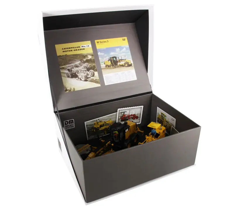 Chargez l'image dans la visionneuse de la galerie, CAT - 1/50 - DIESEL NO. 12 & 12M3 MOTOR GRADERS EVOLUTION