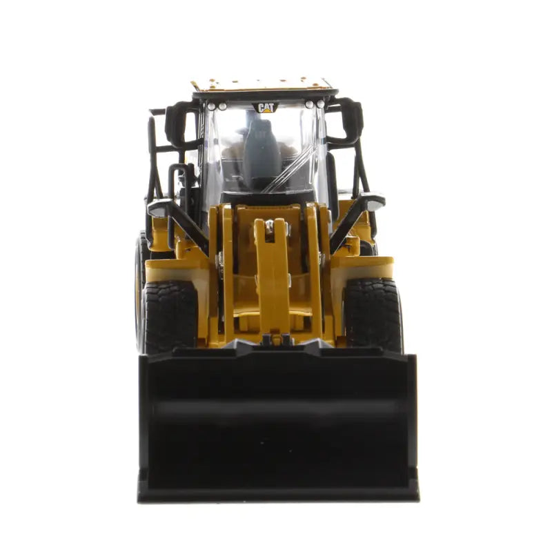 Chargez l'image dans la visionneuse de la galerie, CAT - 1/64 - 950M WHEEL LOADER WITH LOG FORK (WITH BUCKET