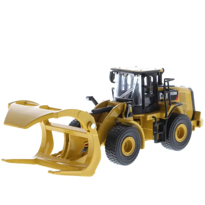 Load image into Gallery viewer, CAT - 1/64 - 950M WHEEL LOADER WITH LOG FORK (WITH BUCKET
