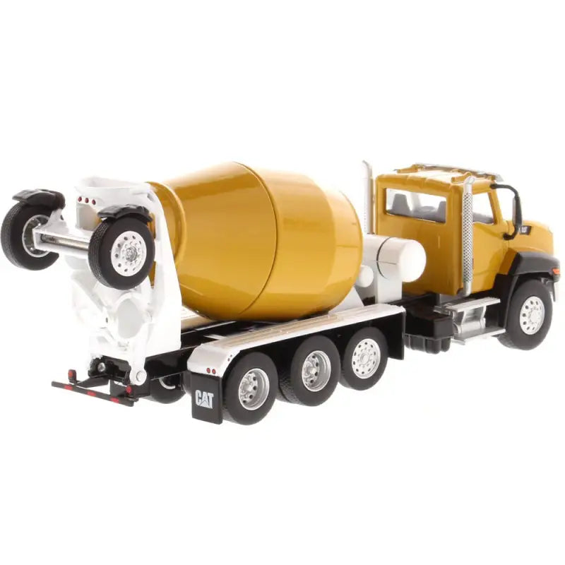 Load image into Gallery viewer, CAT - 1/64 - CT660 MCNEILUS BRIDGEMASTER CONCRETE-MIXER