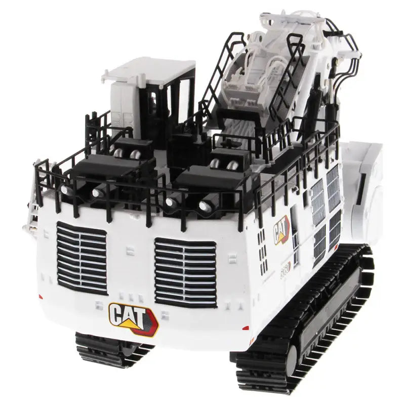 Load image into Gallery viewer, CAT - 1/87 - 6060 HYDRAULIC MINING SHOVEL-COAL CONFIG WHITE