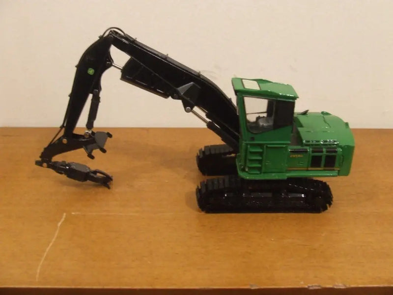 Load image into Gallery viewer, DEERE JOHN - 1/50 - 2954D LIVE HEEL LOG LOADER - DIECAST