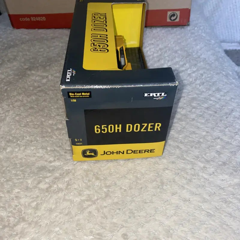 Load image into Gallery viewer, DEERE JOHN - 1/50 - 650H LT DOZER CRAWLER TRACTOR BULLDOZER