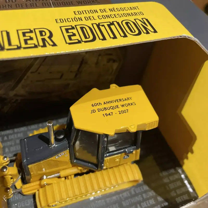 Chargez l'image dans la visionneuse de la galerie, DEERE JOHN - 1/50 - 650J BULLDOZER - 60TH ANNIVERSARY