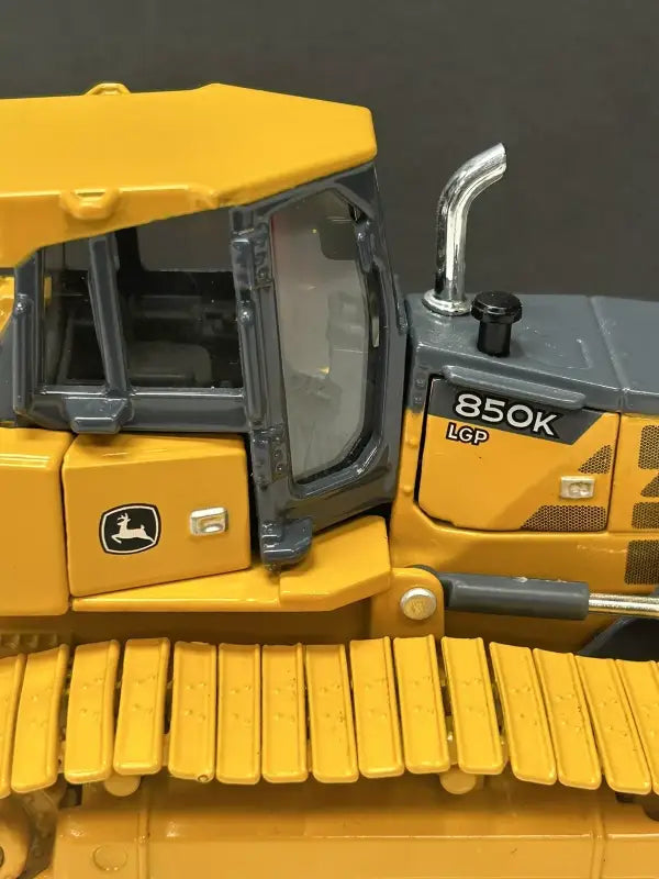 Chargez l'image dans la visionneuse de la galerie, DEERE JOHN - 1/50 - 850K LGP - DIECAST | SCALE | TRACK-TYPE