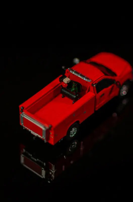 Load image into Gallery viewer, FORD - 1/50 - F350 ROADSIDE SERVICE TRUCK - RED - DIECAST