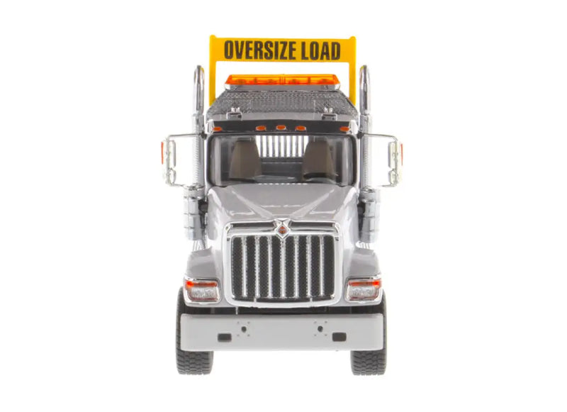 Load image into Gallery viewer, INTERNATIONAL - 1/50 - HX 520 TANDEM TRACTOR - LIGHT GREY