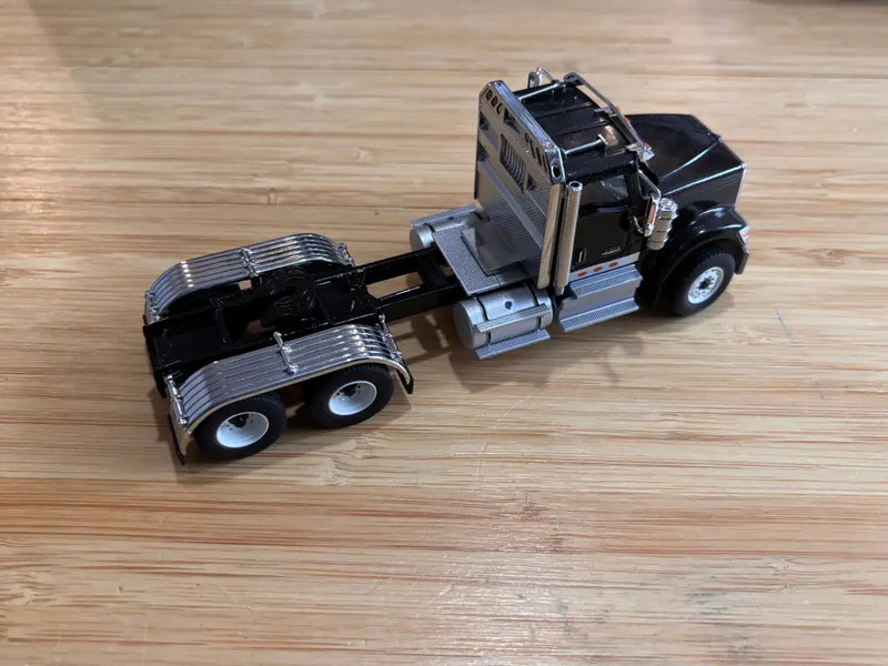 Load image into Gallery viewer, INTERNATIONAL - 1/50 - HX 520 TANDEM TRACTOR - METALLIC