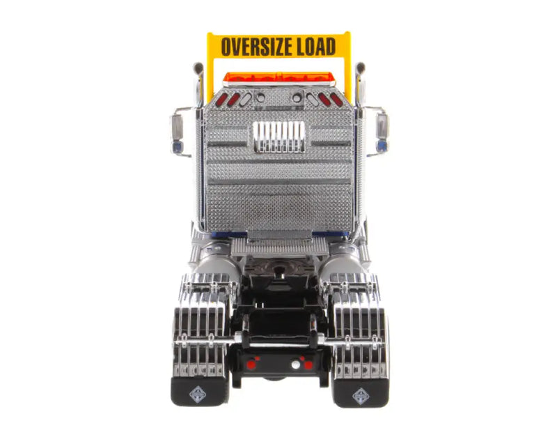 Chargez l'image dans la visionneuse de la galerie, INTERNATIONAL - 1/50 - HX 520 TANDEM TRACTOR - METALLIC