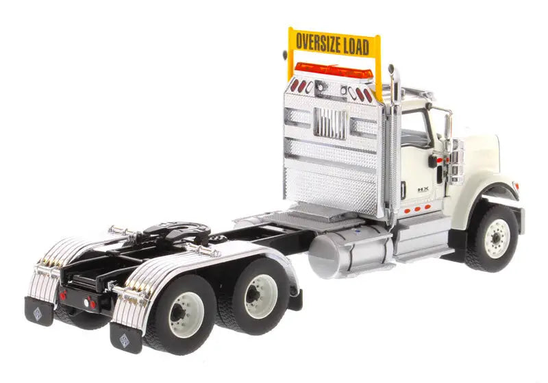Load image into Gallery viewer, INTERNATIONAL - 1/50 - HX 520 TANDEM TRACTOR - WHITE