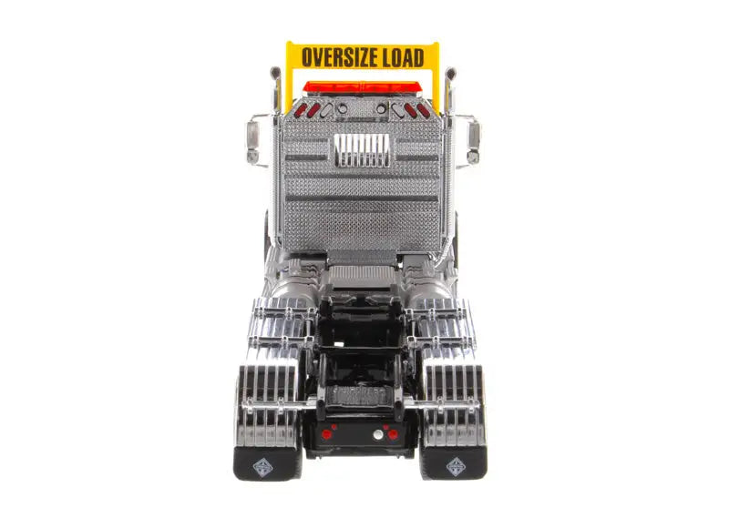 Load image into Gallery viewer, INTERNATIONAL - 1/50 - HX 620 TRIDEM TRACTOR -LIGHT GREY