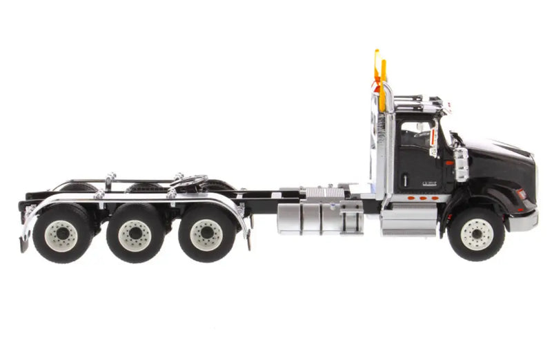 Load image into Gallery viewer, INTERNATIONAL - 1/50 - HX 620 TRIDEM TRACTOR -METALLIC