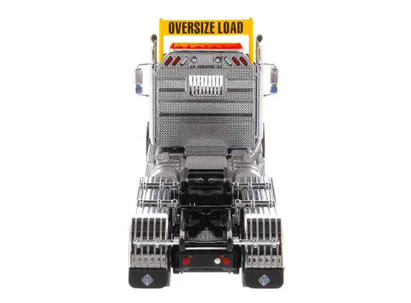 Load image into Gallery viewer, INTERNATIONAL - 1/50 - HX 620 TRIDEM TRACTOR -METALLIC BLUE