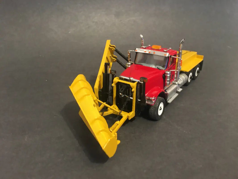 Load image into Gallery viewer, INTERNATIONAL - 1/50 - INTERNATIONAL HX 520 (RED) W/