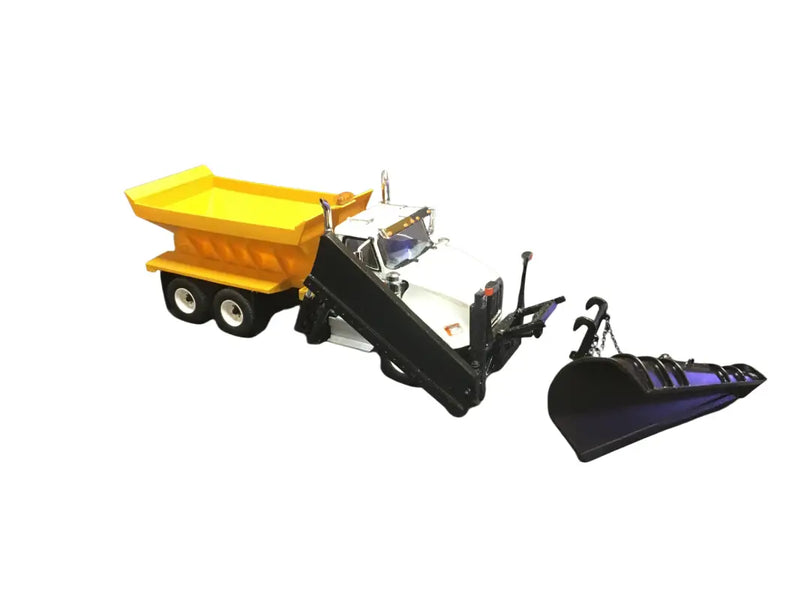 Load image into Gallery viewer, INTERNATIONAL - 1/50 - HX620 (WHITE) SNOW EQUIPPED