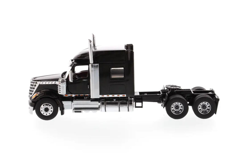 Load image into Gallery viewer, INTERNATIONAL - 1/50 - LONESTAR SLEEPER - BLACK - DIECAST