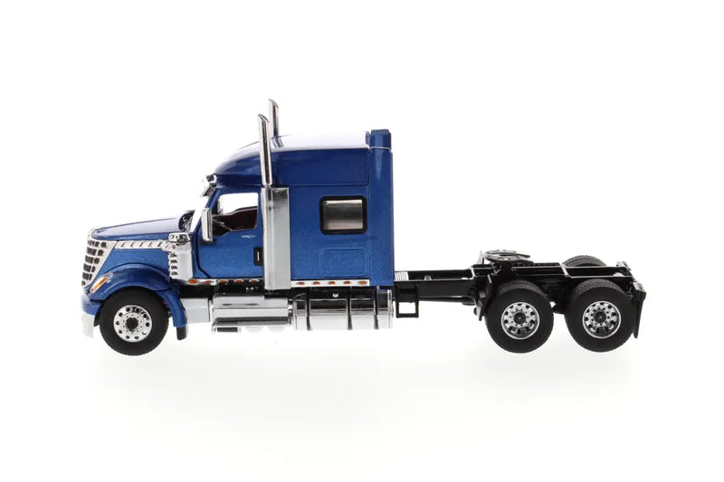 Load image into Gallery viewer, INTERNATIONAL - 1/50 - LONESTAR SLEEPER - BLUE - DIECAST