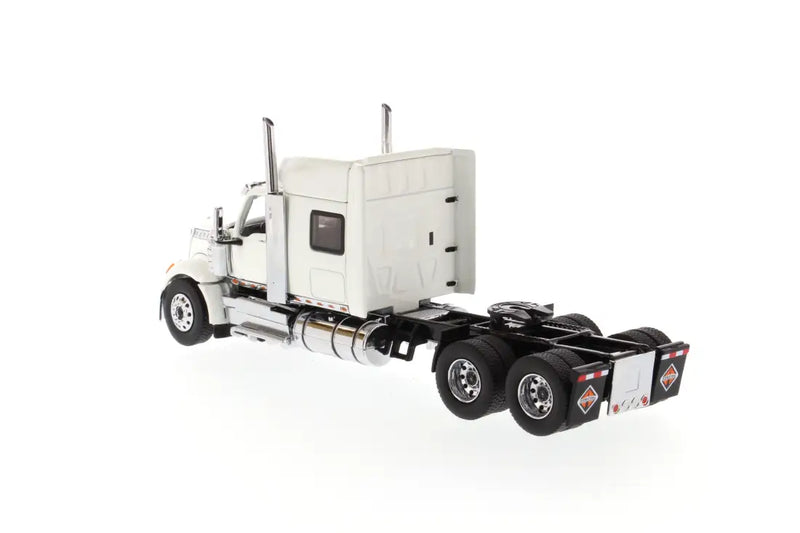 Load image into Gallery viewer, INTERNATIONAL - 1/50 - LONESTAR SLEEPER - WHITE - DIECAST