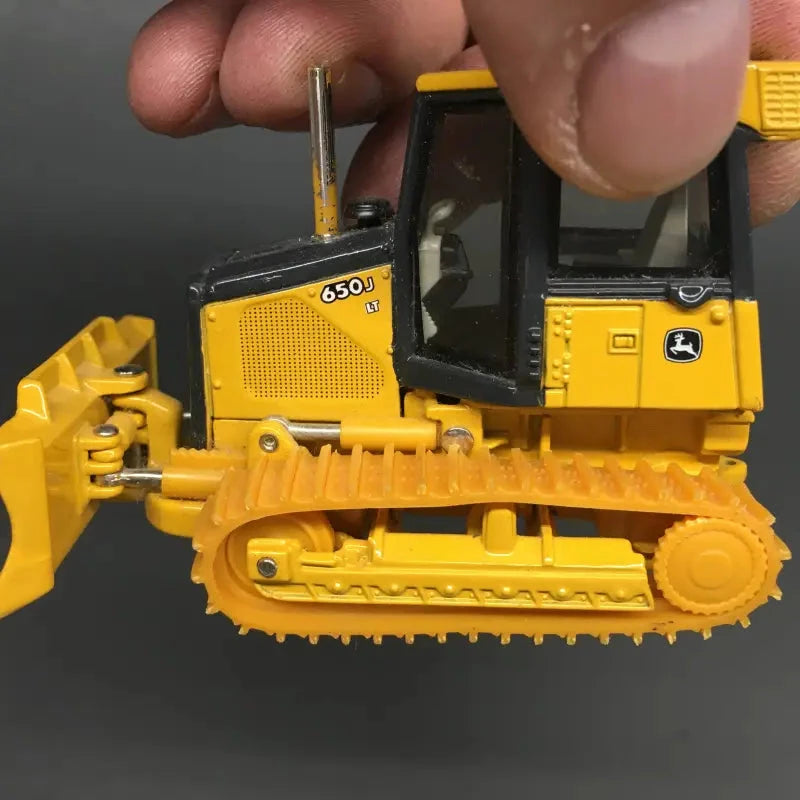 Load image into Gallery viewer, DEERE JOHN - 1/50 - J-DEERE 650J LT DOZER CRAWLER TRACTOR