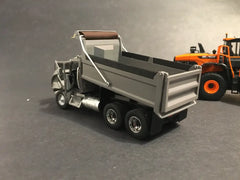 1/50 - Kenworth T880 (gray) 10 Wheels Dump Truck