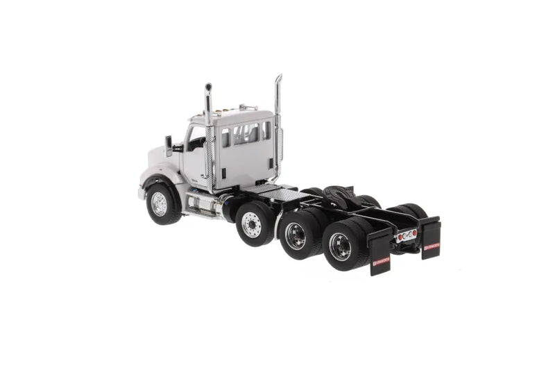 Load image into Gallery viewer, KENWORTH - 1/50 - T880 SBFA DAYCAB PUSHER-AXLE TANDEM