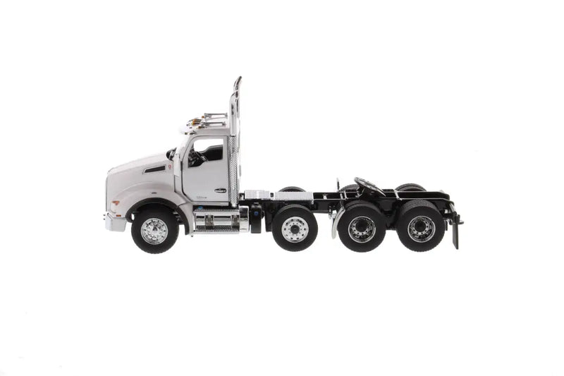 Load image into Gallery viewer, KENWORTH - 1/50 - T880 SBFA DAYCAB PUSHER-AXLE TANDEM