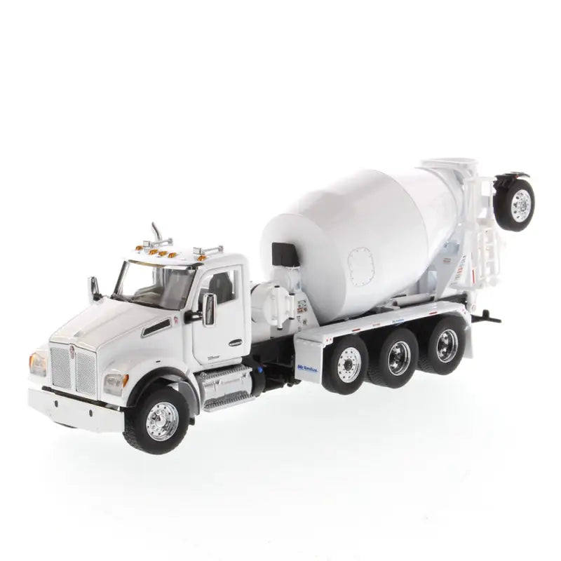 Load image into Gallery viewer, KENWORTH - 1/50 - T880 SBFA WITH MCNEILUS BRIDGEMASTER