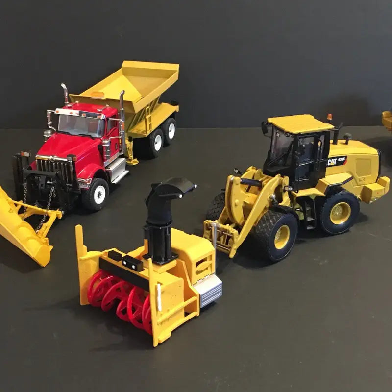 Chargez l'image dans la visionneuse de la galerie, LARUE - 1/50 - CAT 930K W/ D55 SNOW BLOWER SET - DIECAST