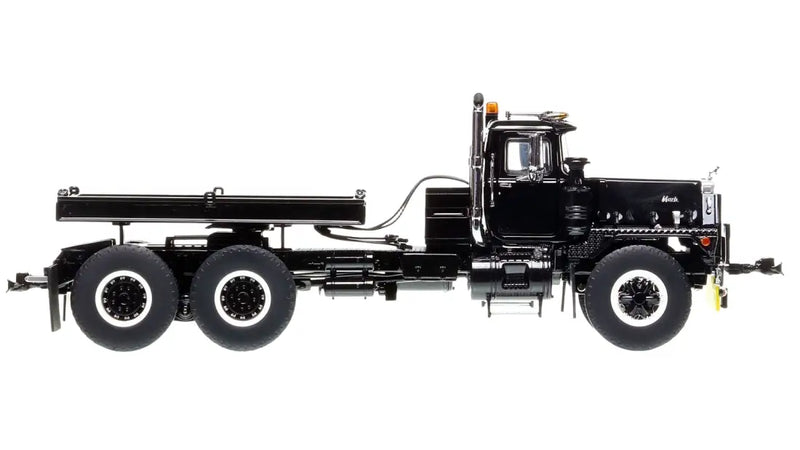 Chargez l'image dans la visionneuse de la galerie, MACK - 1/50 - RD800 TANDEM AXLE TRACTOR WITH BALLAST TRAY